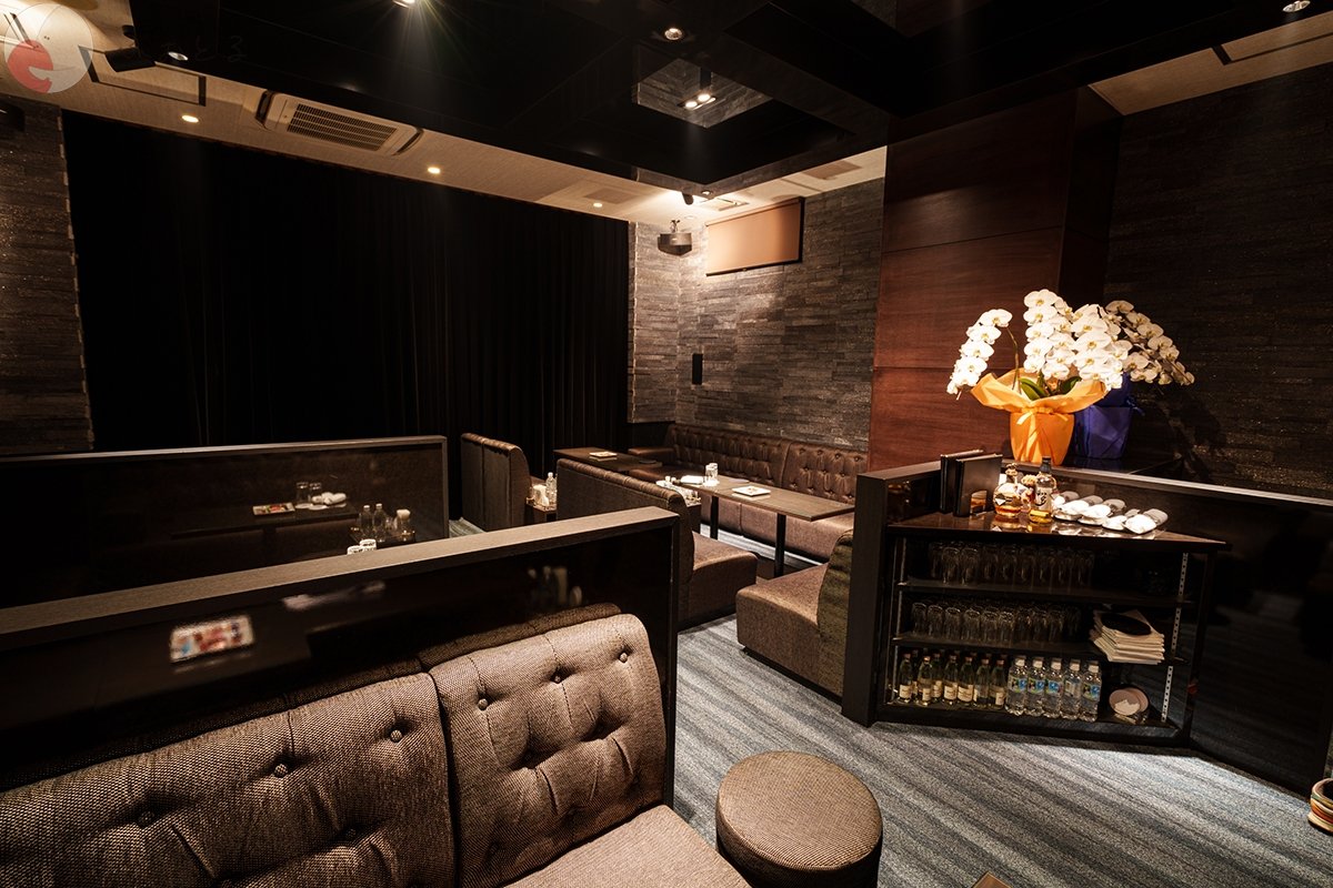 ヒデ・オカモトのポートフォリオ8