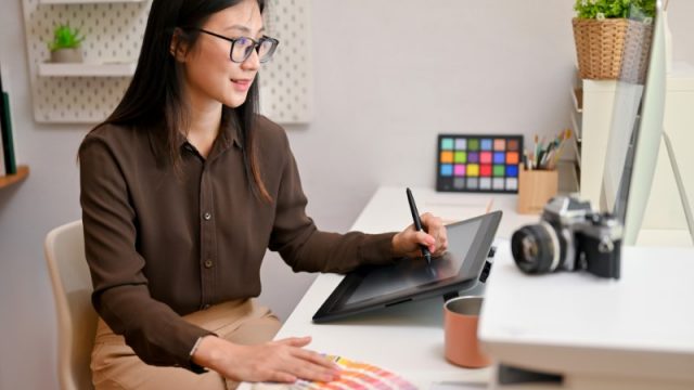 レタッチを副業にして在宅ワークで稼ごう 写真 画像加工で稼ぐ方法 ふぉとるプラス 写真がもっと好きになる総合webメディア レタッチを副業にして在宅ワークで稼ごう 写真 画像加工で稼ぐ方法 ふぉとるプラス 写真がもっと好きになる総合webメディア
