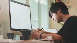 レタッチを副業にして在宅ワークで稼ごう 写真 画像加工で稼ぐ方法 ふぉとるプラス 写真がもっと好きになる総合webメディア レタッチを副業にして在宅ワークで稼ごう 写真 画像加工で稼ぐ方法 ふぉとるプラス 写真がもっと好きになる総合webメディア