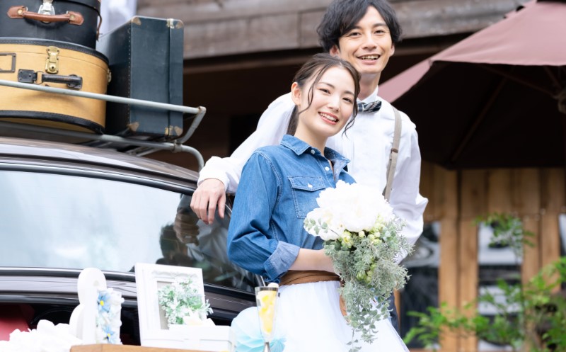 結婚式の前撮りに親は呼ぶべき メリット デメリットを解説 ふぉとるプラス 写真がもっと好きになる総合webメディア 結婚式の前撮りに親は呼ぶべき メリット デメリットを解説 ふぉとるプラス 写真がもっと好きになる総合webメディア