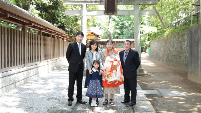 七五三 洋服やお参りのマナーを知らないと損をする 先輩ママが徹底解説 ふぉとるプラス 写真がもっと好きになる総合webメディア 七五三 洋服やお参りのマナーを知らないと損をする 先輩ママが徹底解説 ふぉとるプラス 写真がもっと好きになる総合webメディア