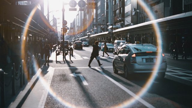 ストリートスナップにおすすめの写真撮影 コツや具体例で徹底解説 ふぉとるプラス 写真がもっと好きになる総合webメディア