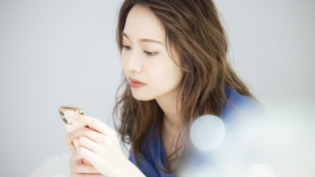 スマホ/撮影/女性