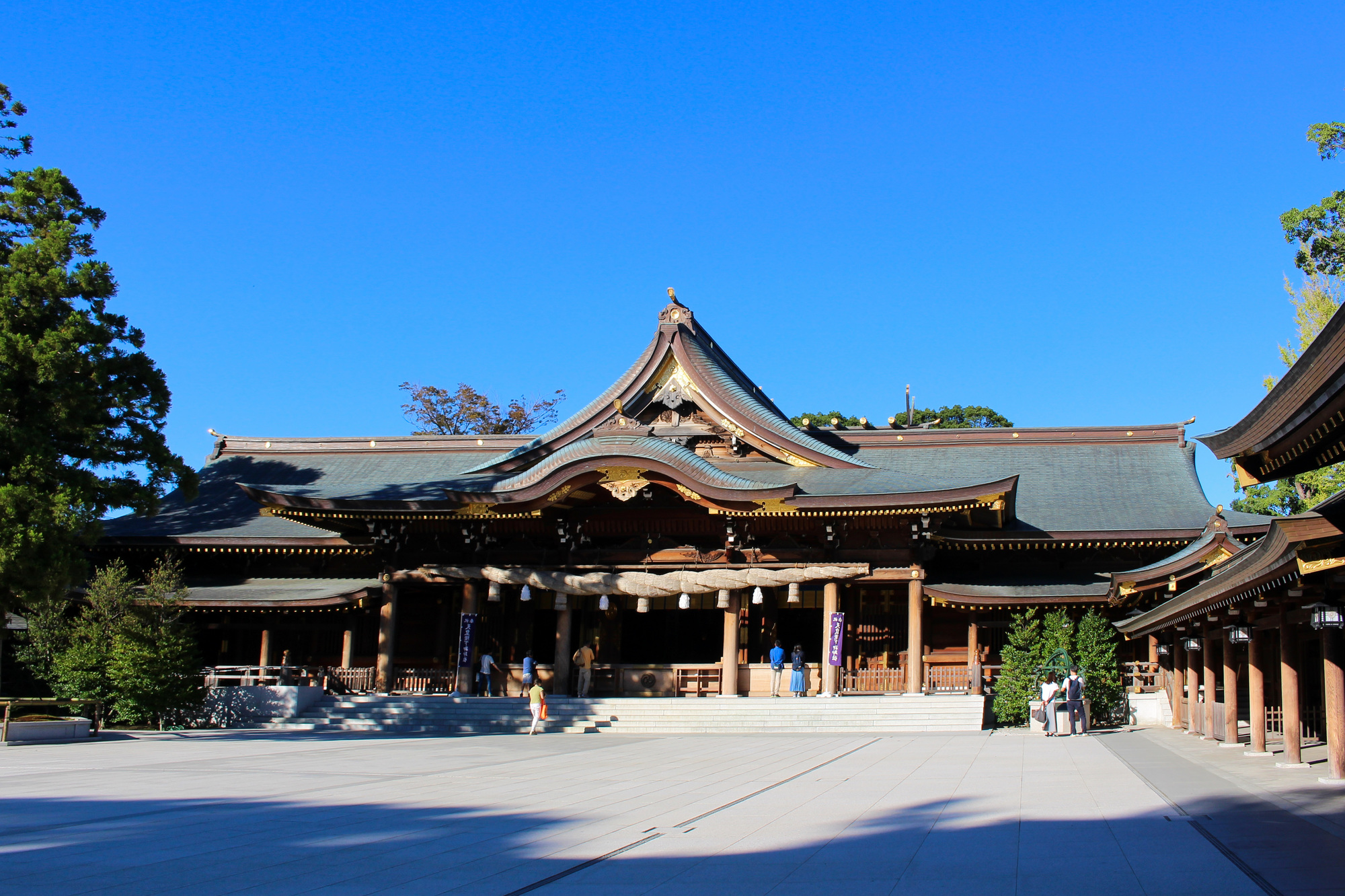 寒川神社